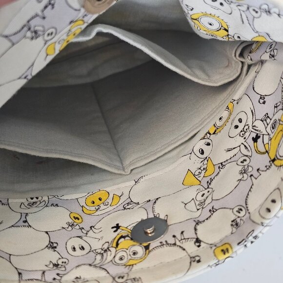 Minions Despicable Me Light Gray Yellow Allover Pattern Crossbody Tote Bag Teens - Picture 8 of 11